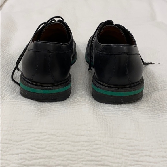 GUCCI Black leather shoes